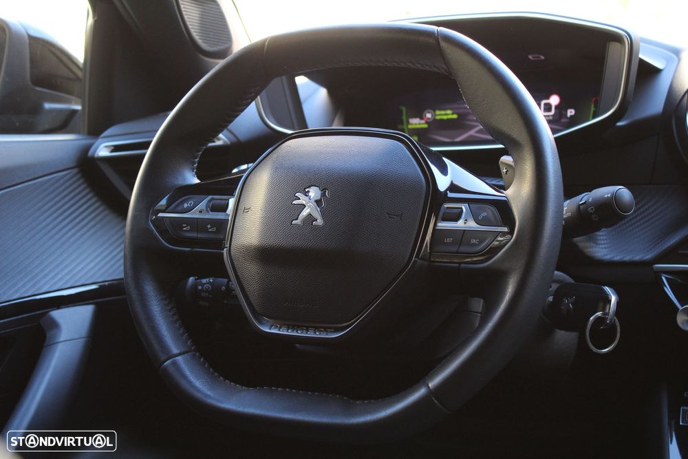 Peugeot 2008 PureTech 130 EAT8 Allure - 8