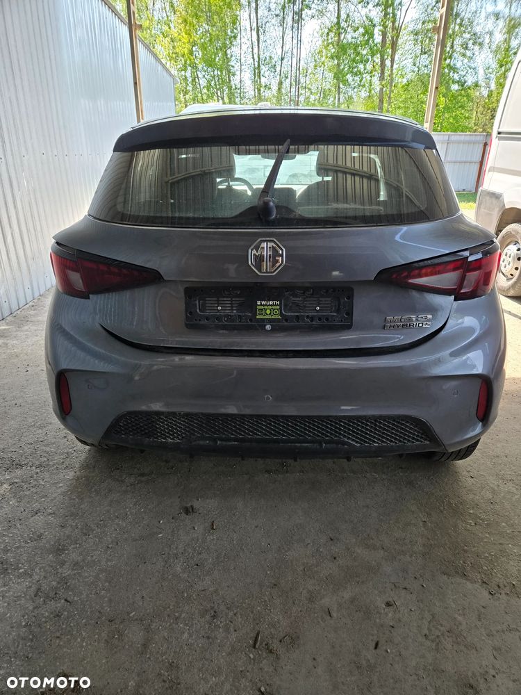 MG MG3 3 Hybrid+ Luxury - 13