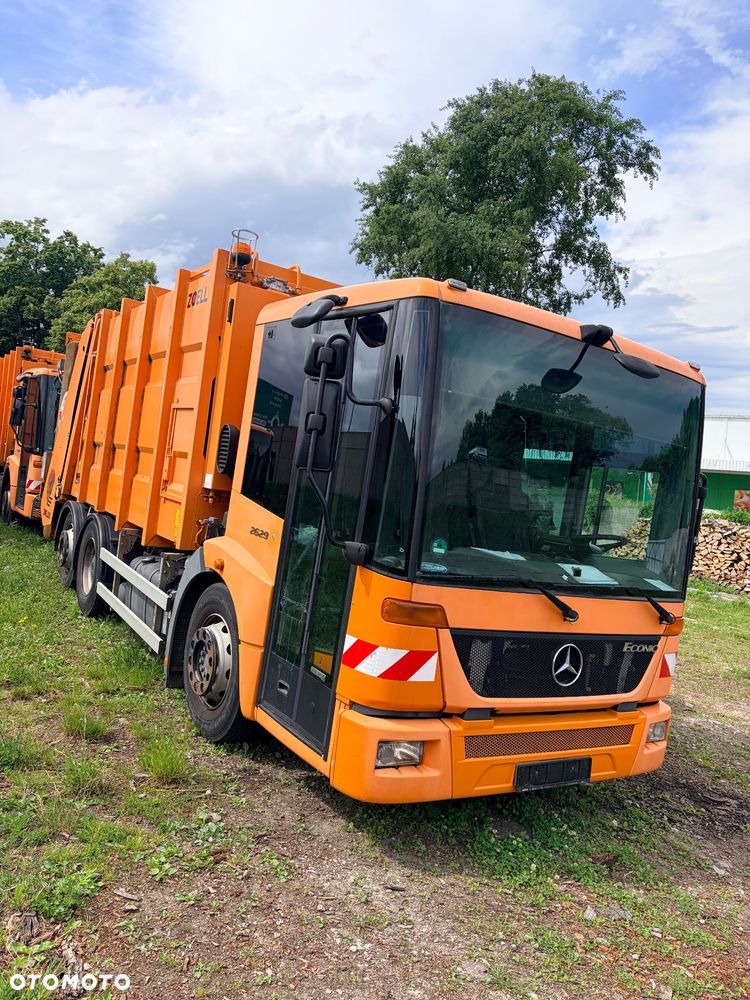 Mercedes-Benz ECONIC - 10