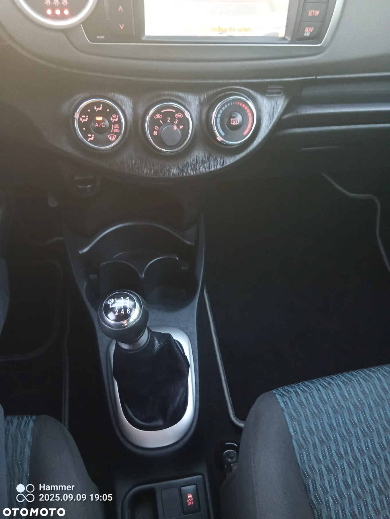 Toyota Yaris 1.33 Active - 19