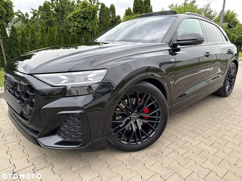 Audi Q8 - 1