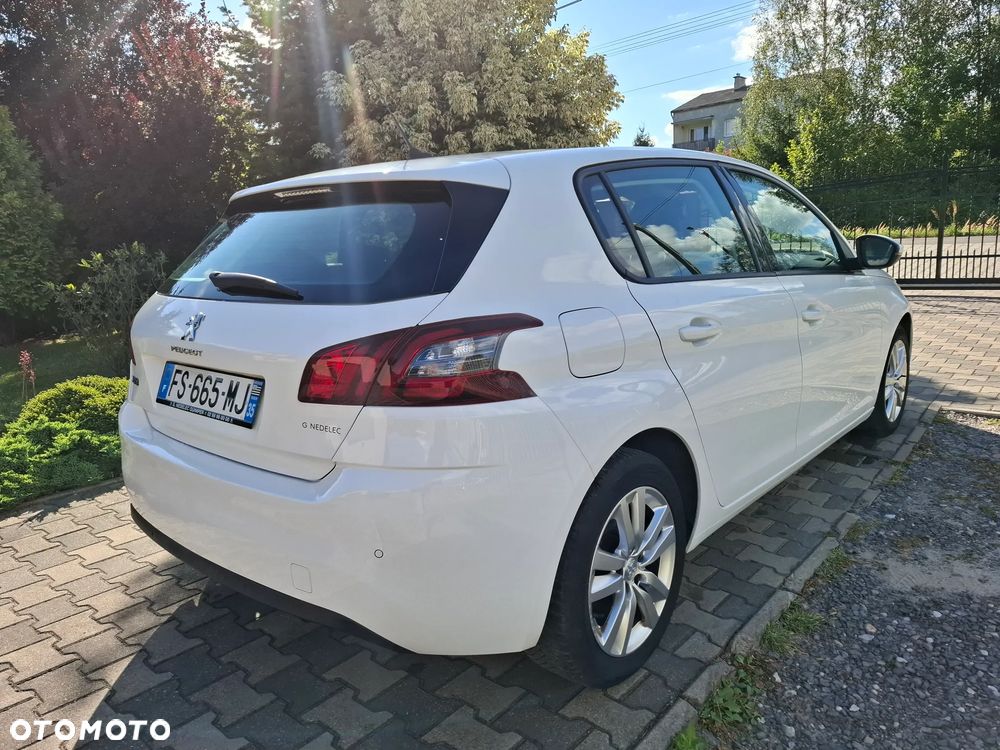 Peugeot 308 - 4