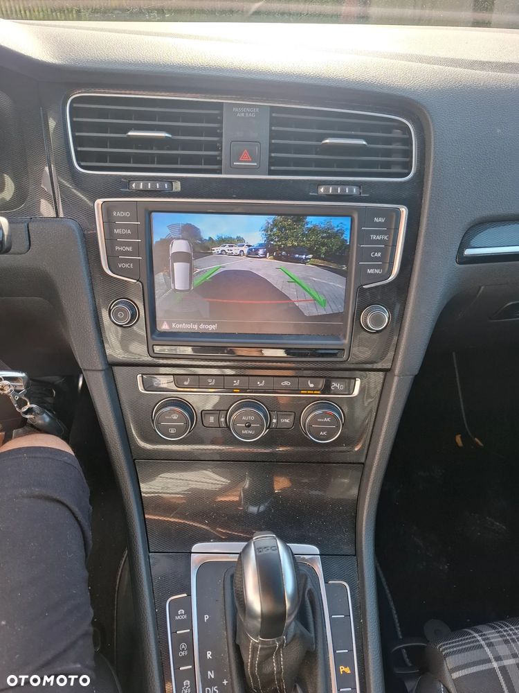 Volkswagen Golf GTD 2.0 TDI SCR DSG - 12