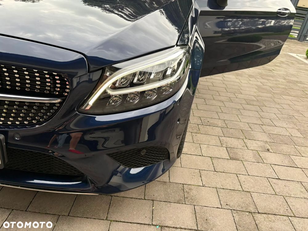Mercedes-Benz Klasa C 300 4MATIC 9G-TRONIC - 20