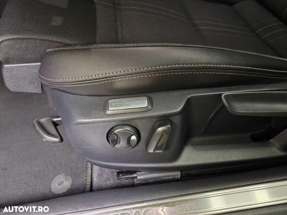 Volkswagen Passat Alltrack 2.0 TDI SCR 4Motion DSG (BMT) - 16