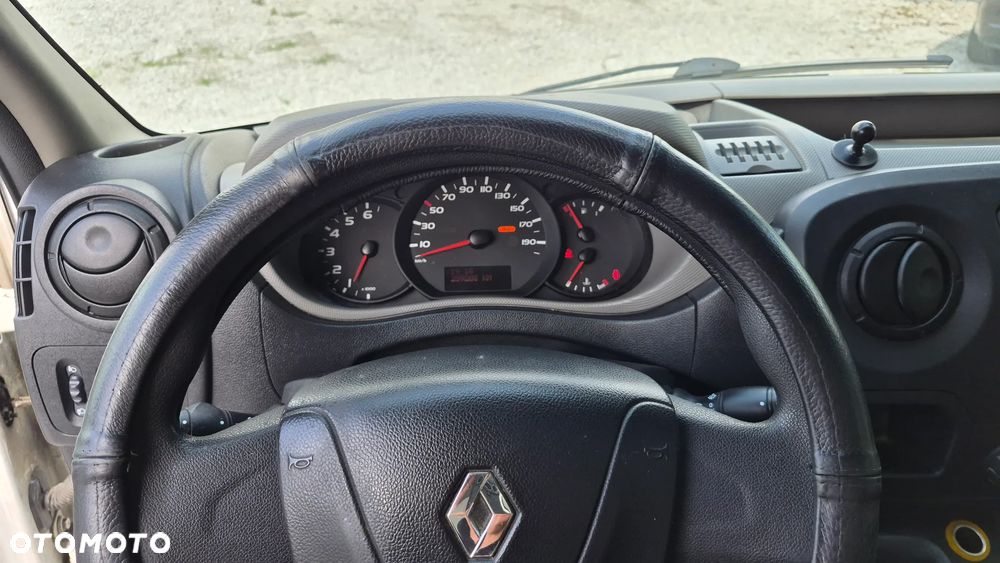 Renault Master - 13