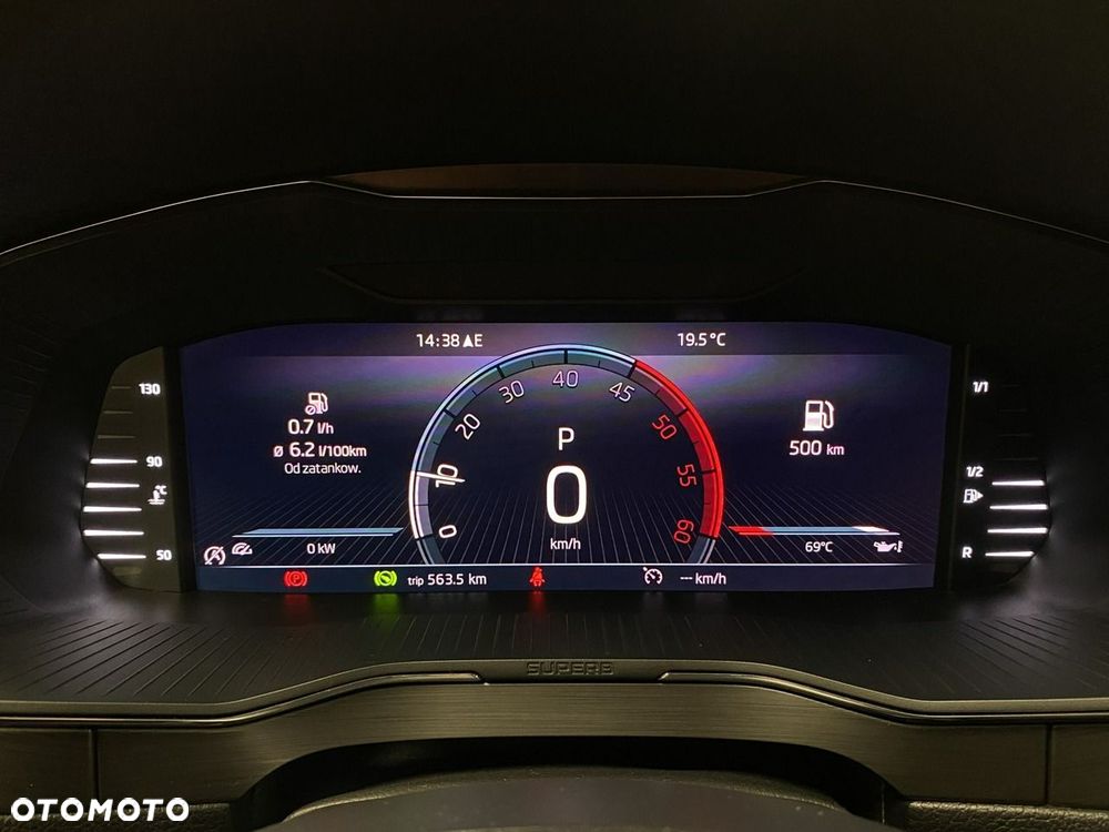 Skoda Superb 2.0 TDI SCR Style DSG - 26
