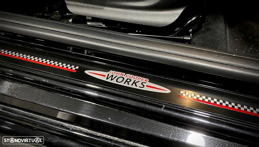 MINI 3 Portas Cooper D - 20