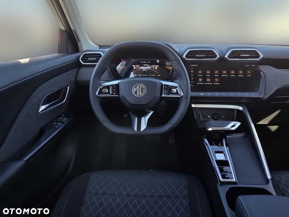 MG ZS 1.5 HEV+ Excite - 12