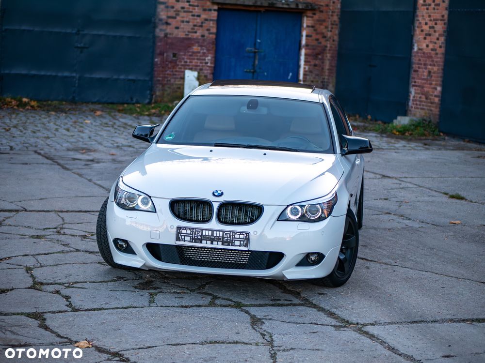 BMW Seria 5 525d xDrive Edition Sport - 6