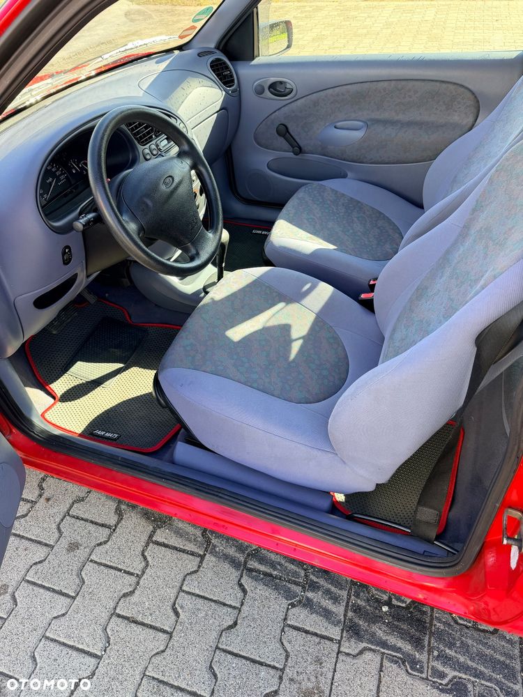 Ford Fiesta - 12