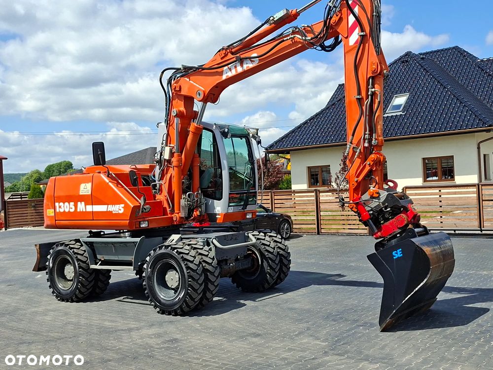 Atlas 1305 ROTOTILT - 1