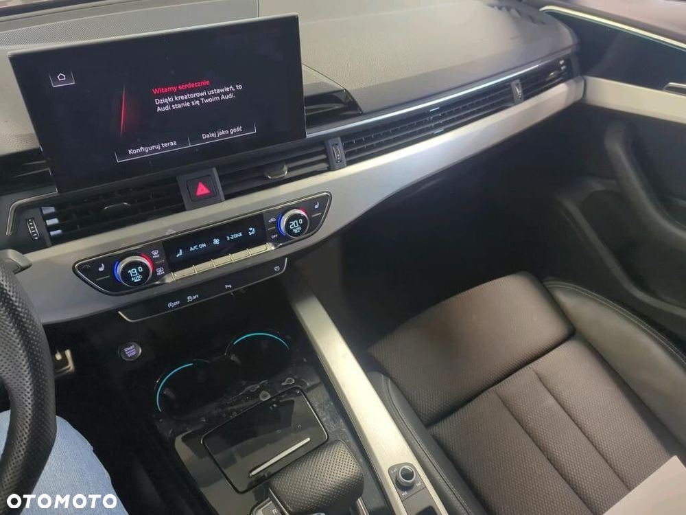 Audi A4 Limousine - 8