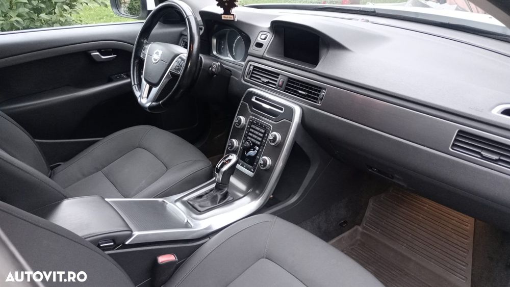 Volvo XC 70 D4 Geartronic Momentum - 6