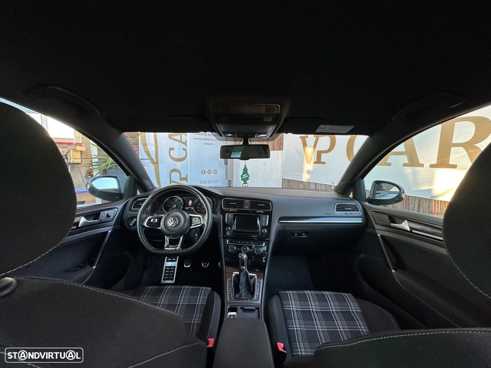 VW Golf GTD BlueMotion - 9