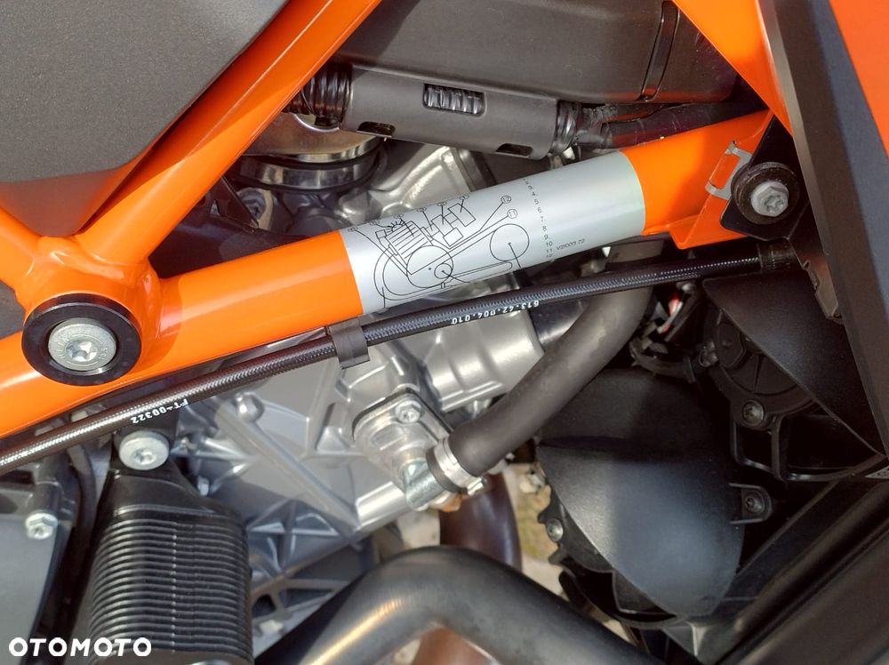 KTM Super Duke - 20