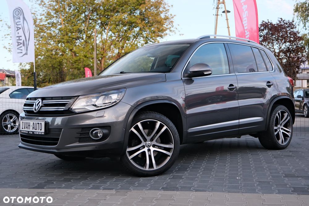 Volkswagen Tiguan 2.0 TDI 4Mot Perfectline R-Style DSG - 19