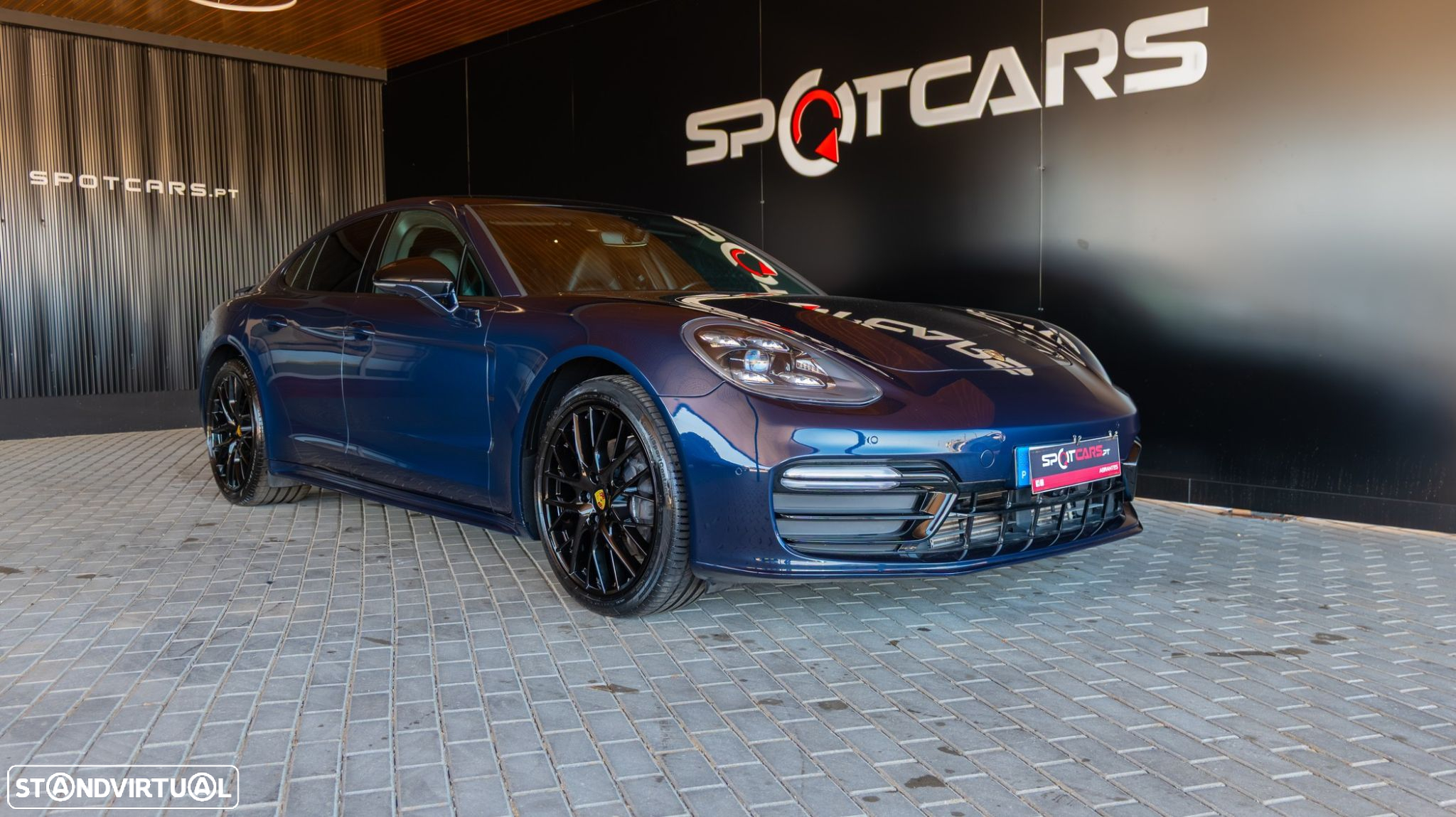 Porsche Panamera 4 Executive - 3