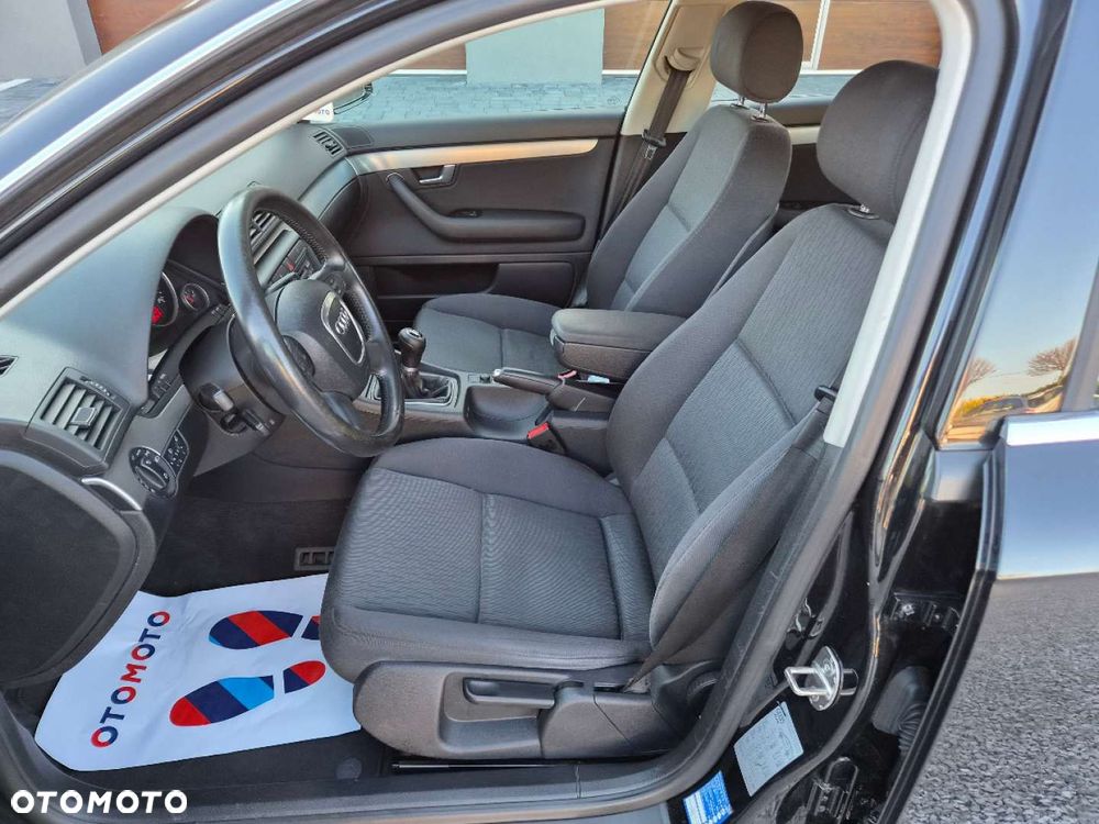 Audi A4 Avant - 13
