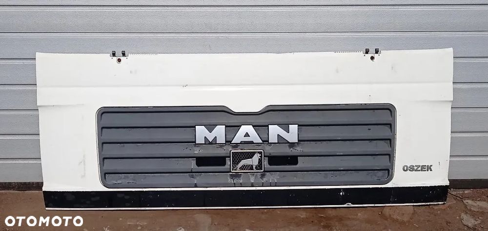 Maska Grill Man TGA niebieska srebrna czerwona biała czarna - 2