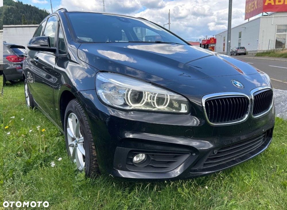 BMW Seria 2 218d Advantage - 2