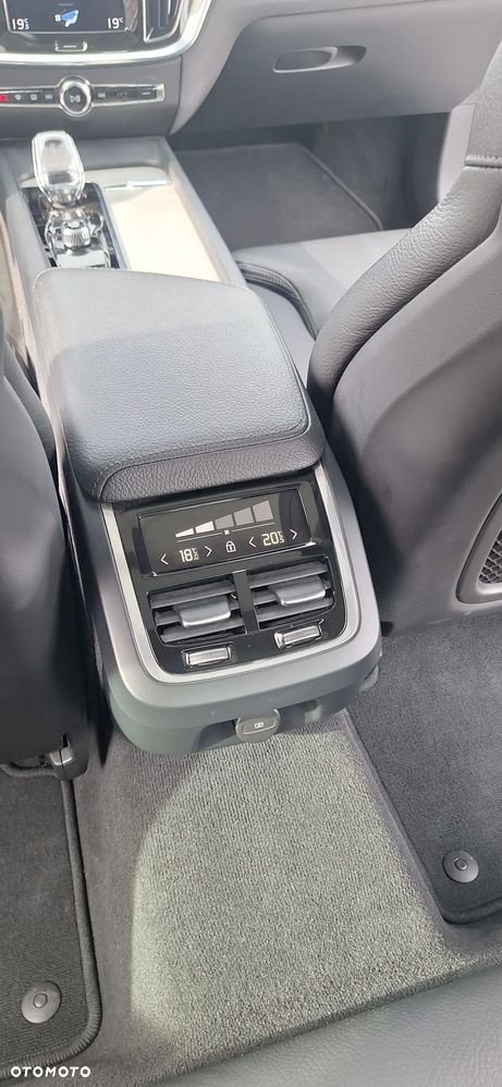 Volvo S60 - 11