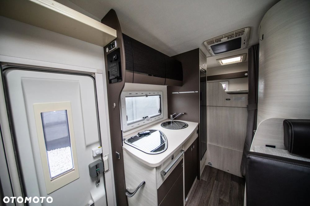 Chausson Flash C646 Kamper 6 osobowy 2x Klima - 30