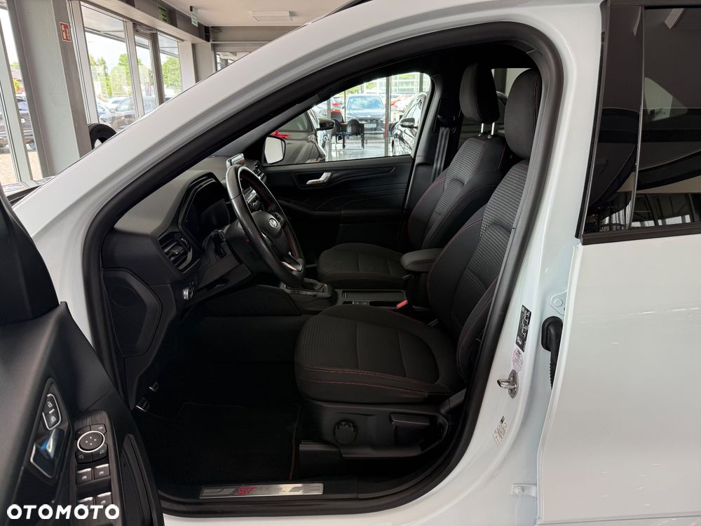 Ford Kuga 2.0 EcoBlue mHEV FWD ST-Line - 16