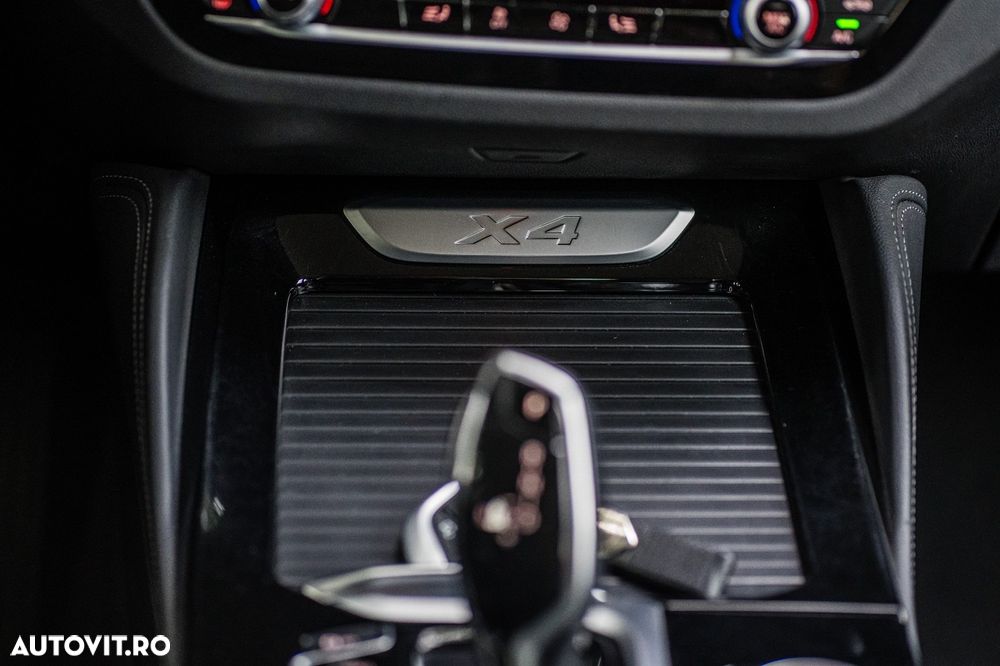 BMW X4 xDrive20d - 34