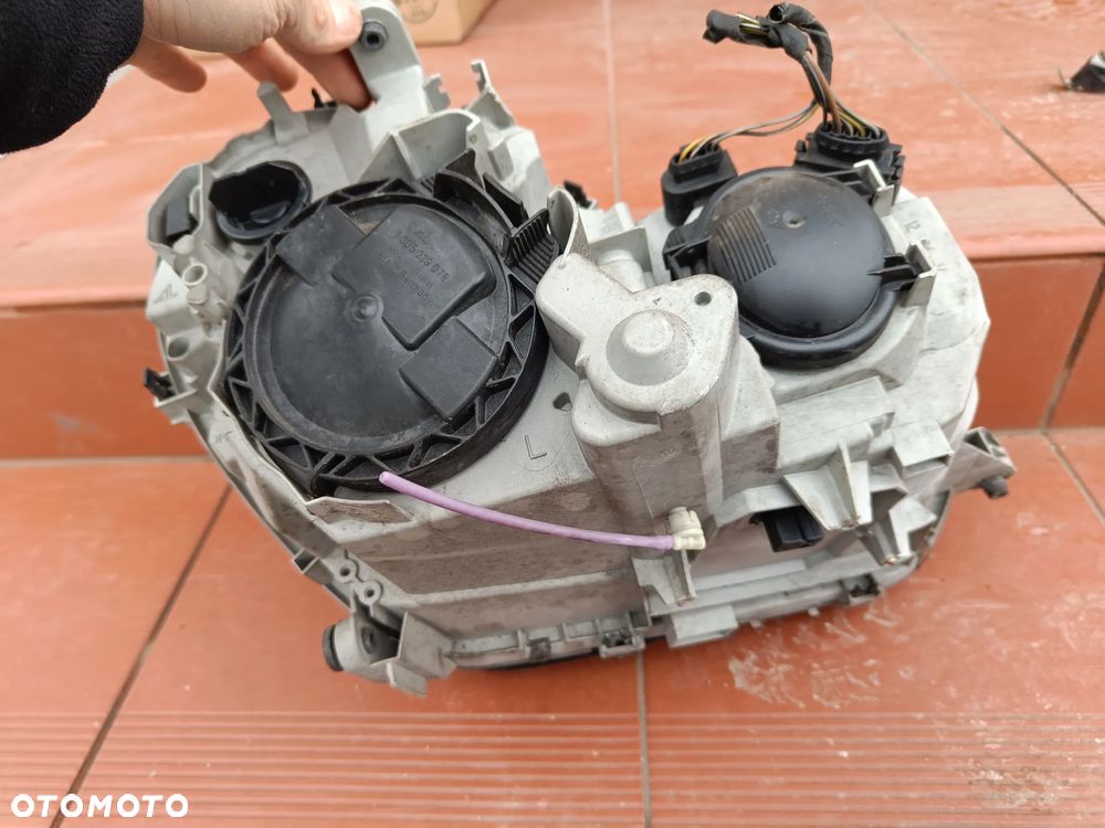 MERCEDES W203 C-KLASA LAMPA PRZÓD PRZEDNIA BI XENON NIE SKRĘTNY LEWA PRAWA EUROPA - 23