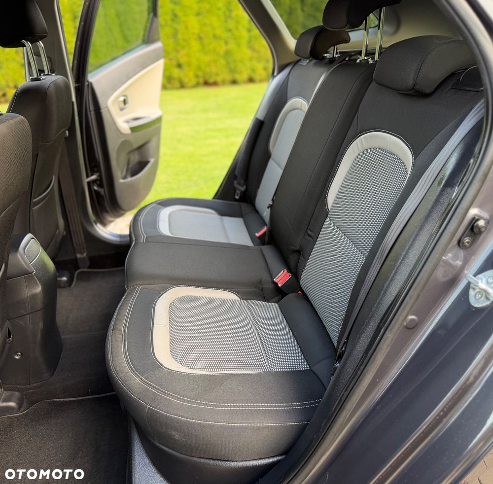 Kia Ceed 1.6 CRDi 128 ISG Platinum Edition - 39