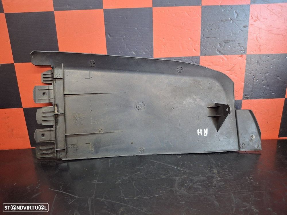 Plasticos Opel Vivaro B Caixa (X82) - 2