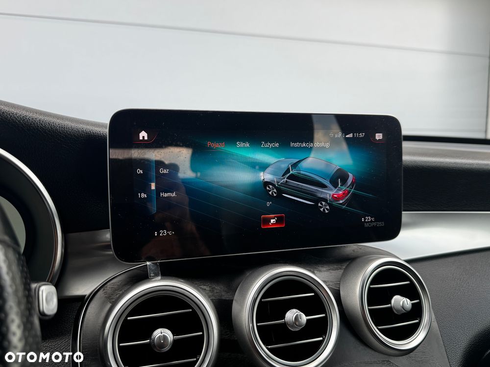 Mercedes-Benz GLC 220 d 4-Matic - 32