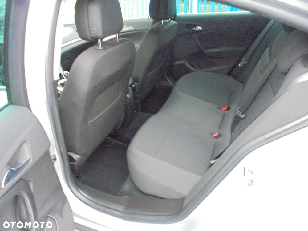 Opel Insignia 2.0 CDTI EcoFLEX Cosmo - 9
