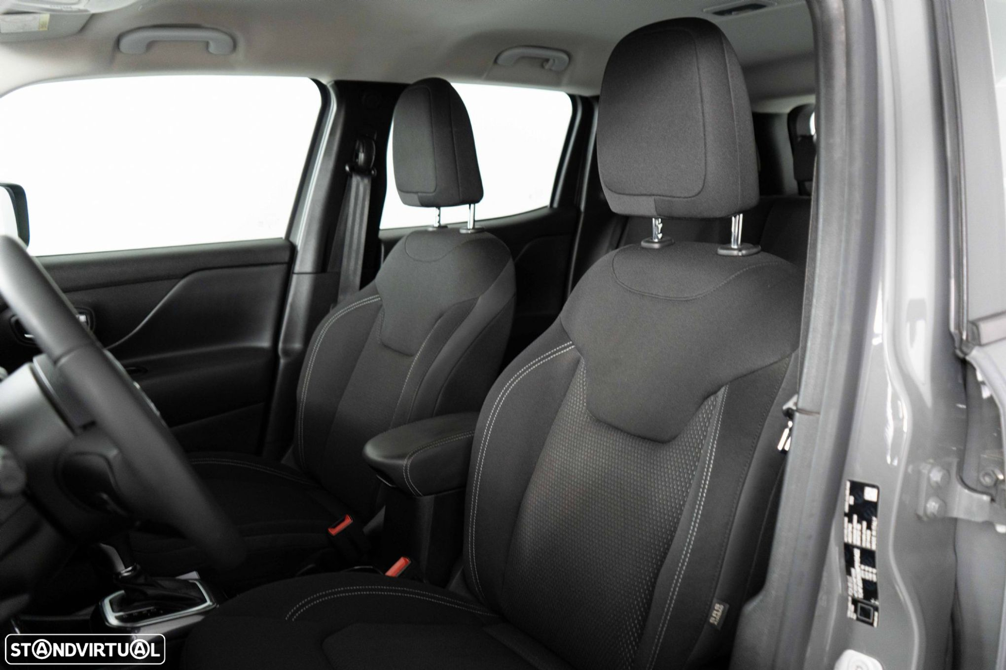 Jeep Renegade 1.3 TG 4Xe Limited - 8