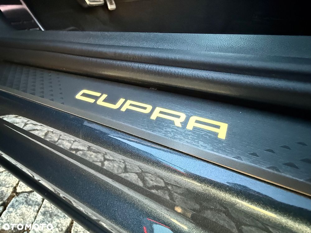 Cupra Formentor 2.0 TSI 4Drive DSG VZ Black Edition - 30