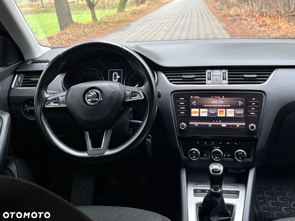 Skoda Octavia 1.4 TSI Drive - 20