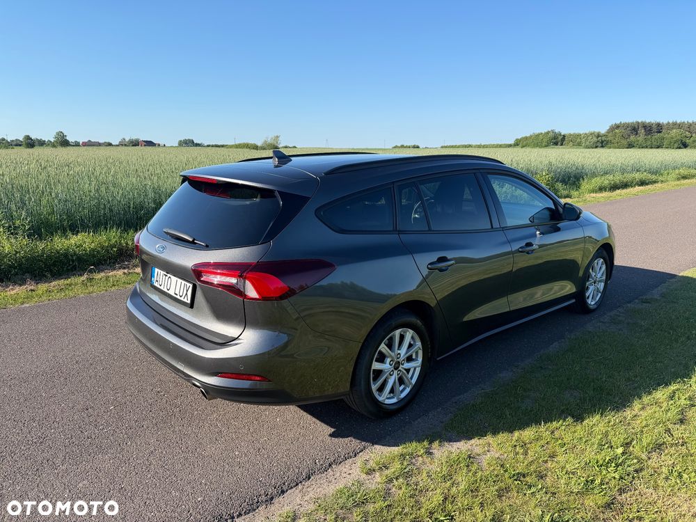 Ford Focus 1.5 EcoBlue Start-Stopp-System TITANIUM STYLE - 5