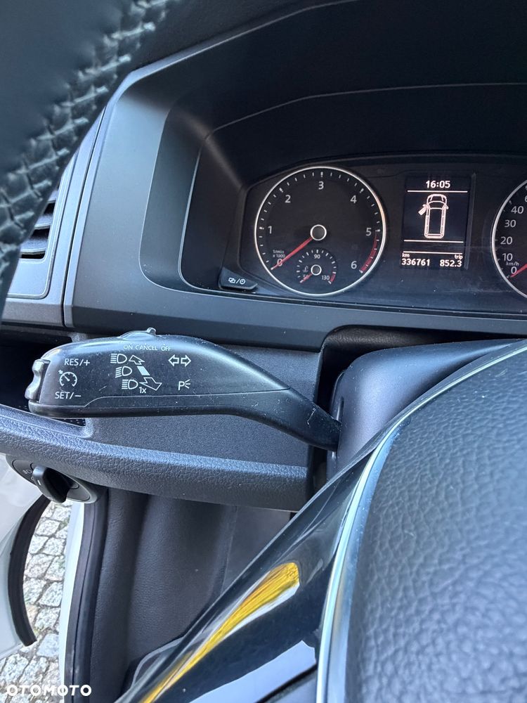 Volkswagen Transporter - 4