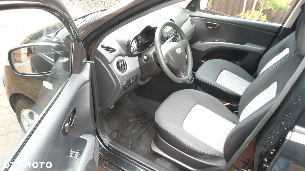 Hyundai i10 1.1 Base - 5