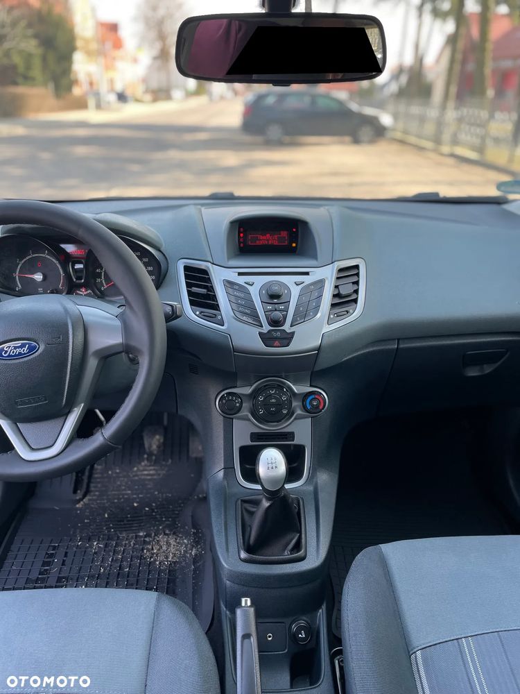 Ford Fiesta 1.25 Trend - 11