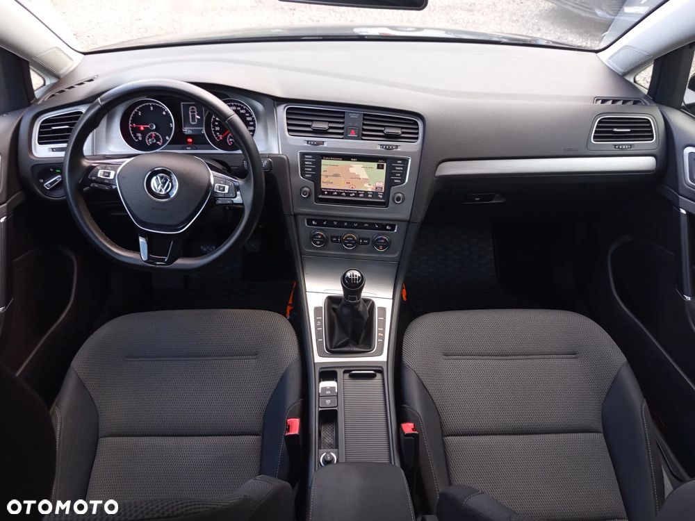 Volkswagen Golf 1.6 TDI BMT Comfortline - 7