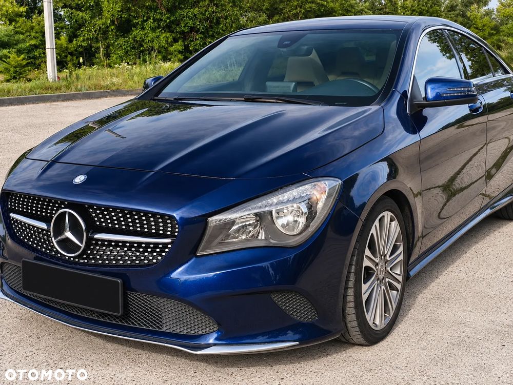 Mercedes-Benz CLA 250 4-Matic - 8