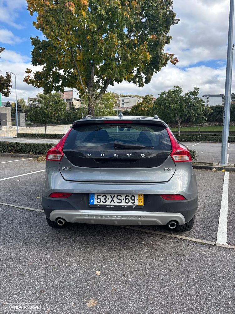 Volvo V40 2.0 D3 Kinetic Geartronic - 11