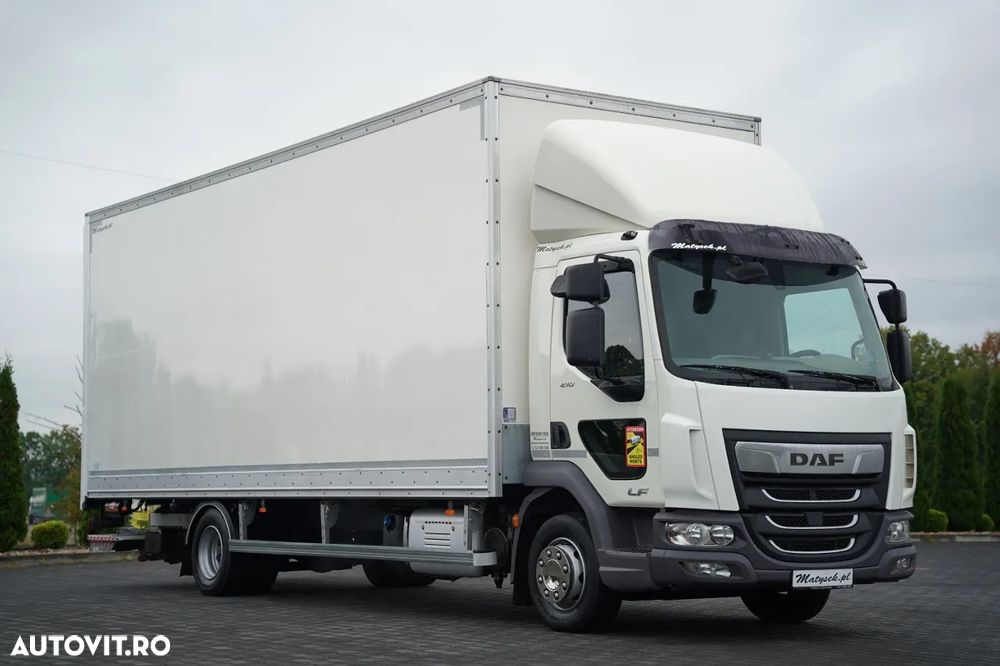 DAF LF 210 / 4x2 / CONTAINER - 7 M / LIFT HIDRAULIC DHOLLANDIA - 1.500 KG / EURO 6 - 7