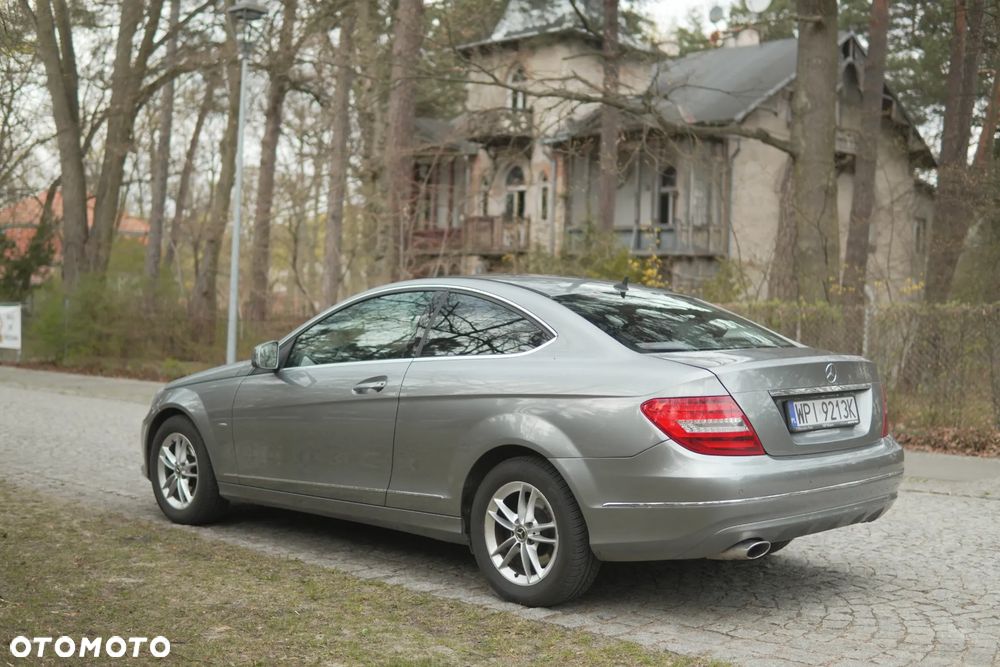 Mercedes-Benz Klasa C 220 CDI BlueEff - 3