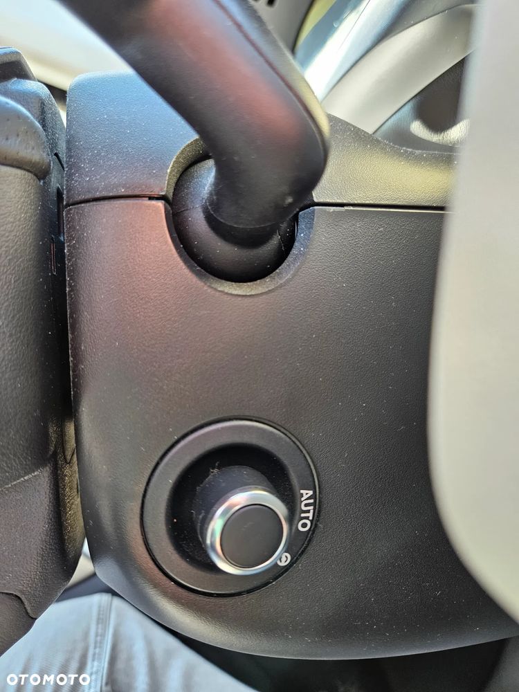 Land Rover Range Rover Sport S 3.0 SD V6 HSE - 16