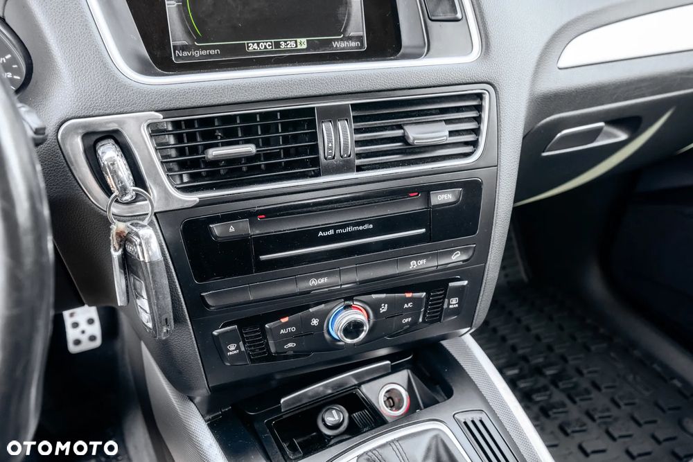 Audi Q5 2.0 TDI Quattro (clean diesel) S tronic - 25
