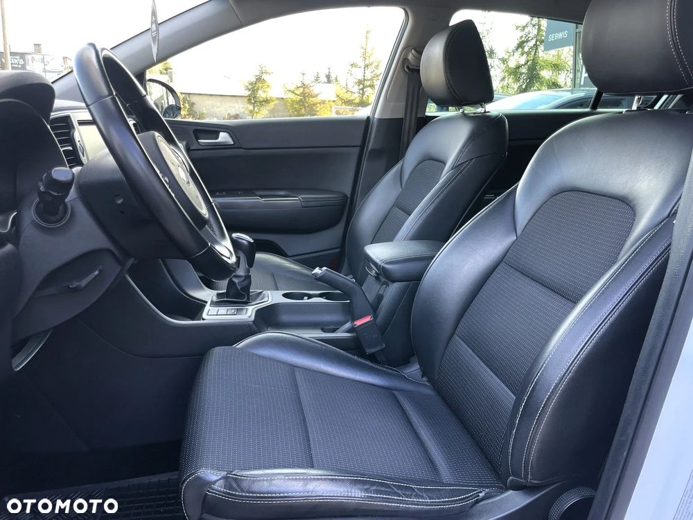 Kia Sportage - 12
