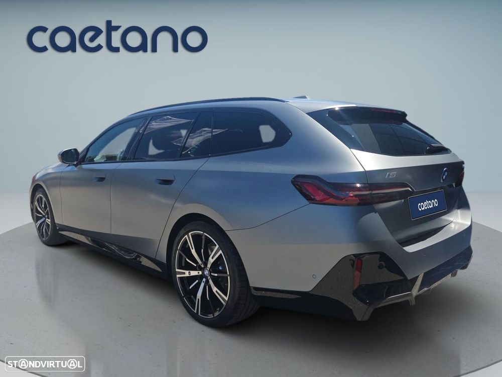 BMW i5 eDrive40 Pack Desportivo M Pro — fotografia 6